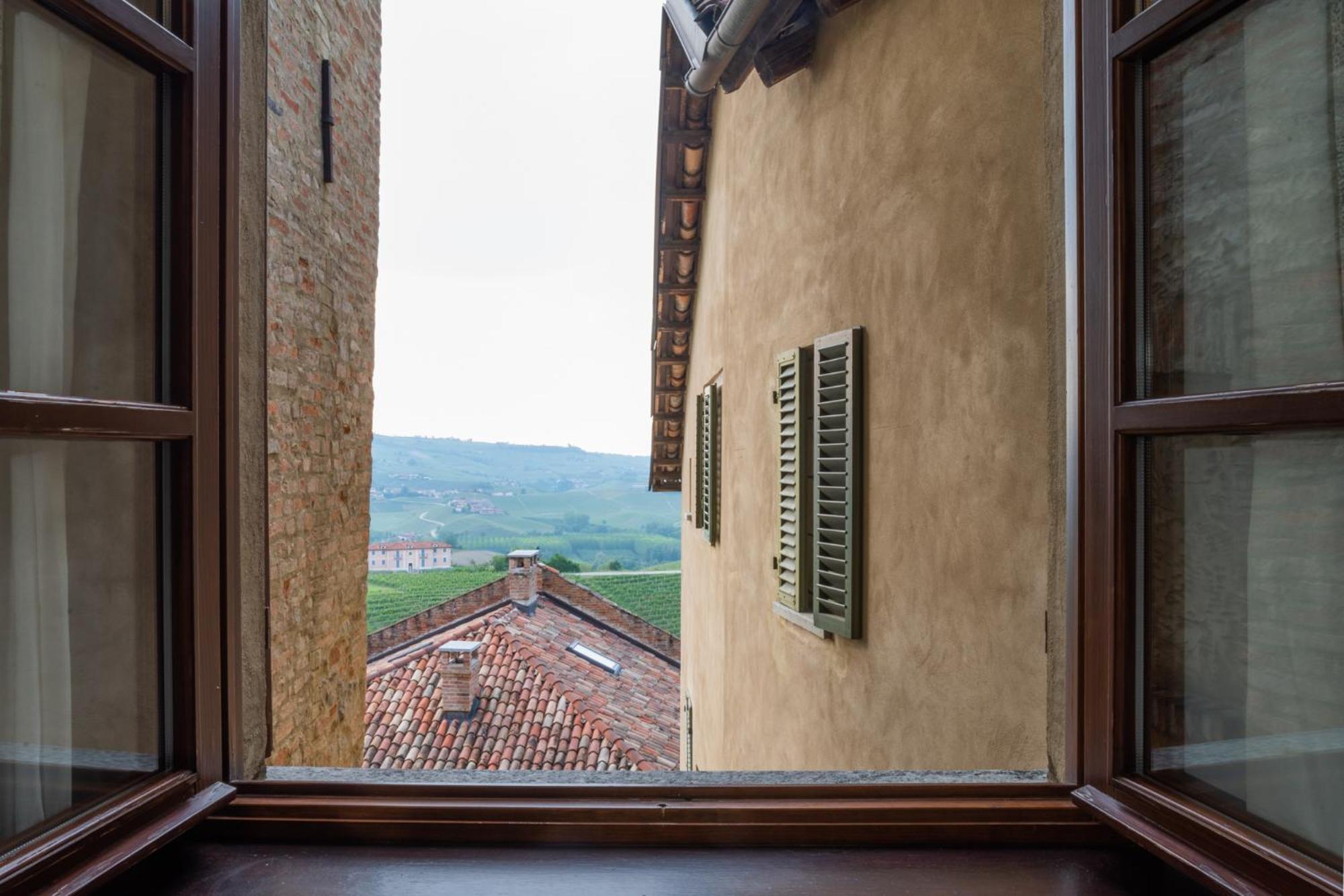Le Torri - Castiglione Falletto Exterior foto